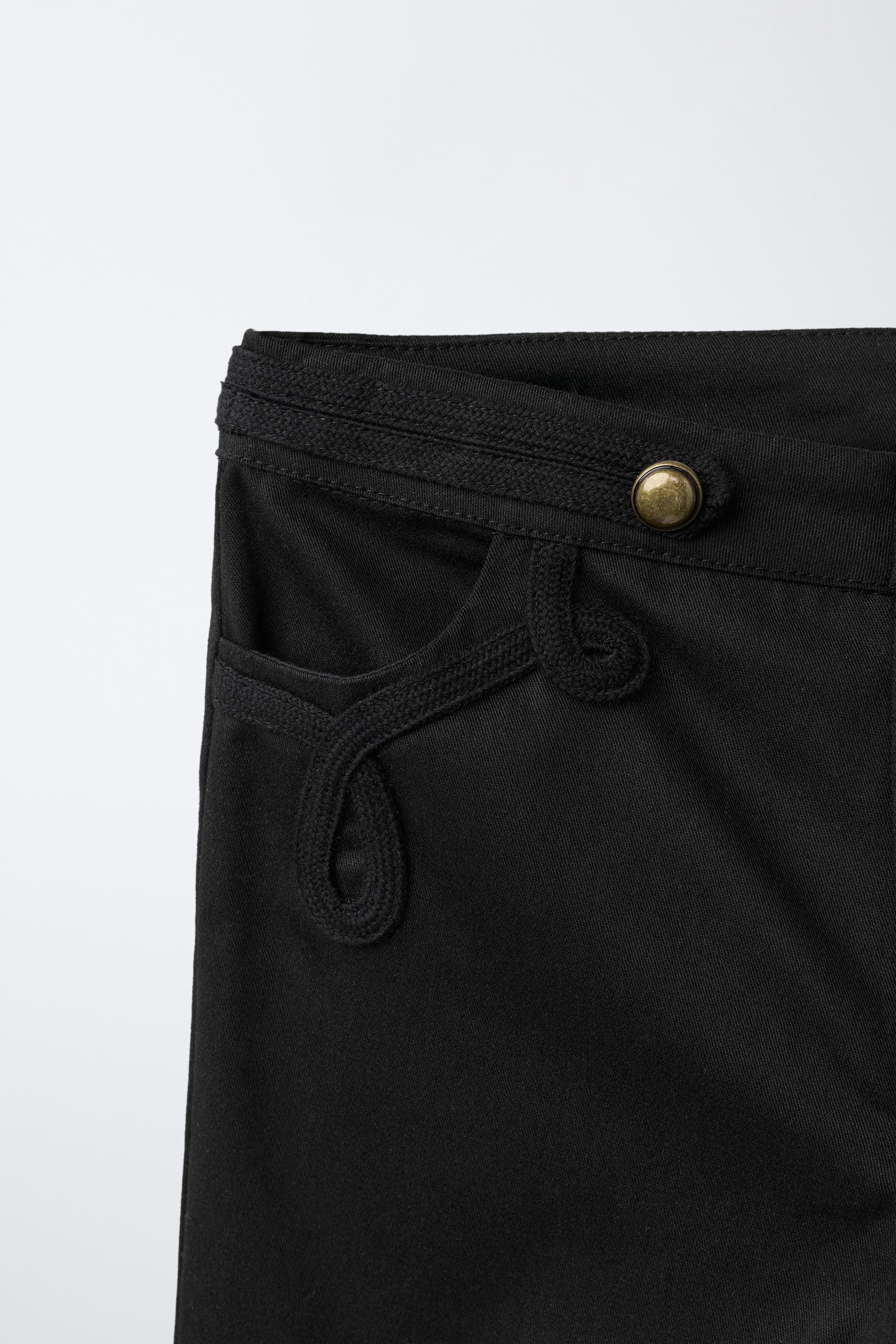 BUTTON FLARE PANTS